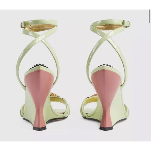 Gucci 37/ US 7 Two-Toned Dora Embellished Crystal Wedge Green Sandals NIB $1,250 - Picture 3 of 13
